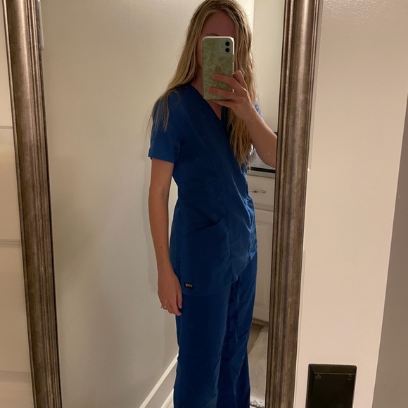 Greys Anatomy by Barco  XS Cobalt blue Scrub set - Picture 4 of 4